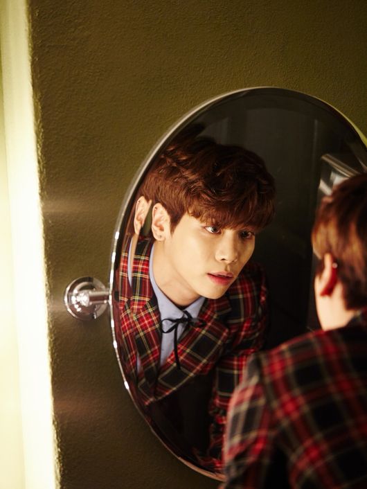 <b>샤이니 종현</b>, "늘 당신을 사랑합니다"…그리움 가득 쌓인 <b>8주기</b>
