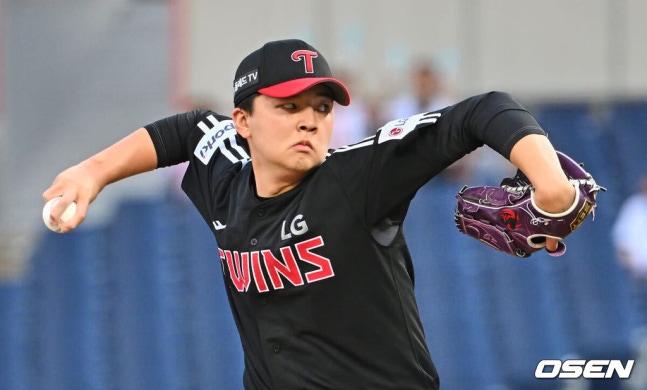 ‘10승 영건’ 제대 복귀하는데 선발 자리가 없다, LG 토종 선발진 이렇게 대단해졌나