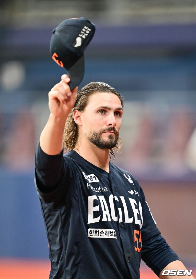 "언젠가 다시 한국 간다" ML 꿈 이뤘는데…벌써 그리워하다니, 은퇴는 한화에서? 인생 대역전 와이스 '진심