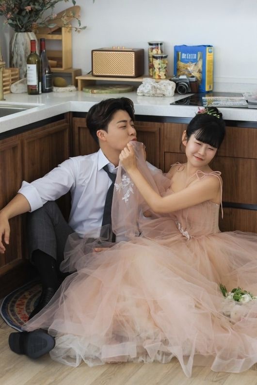 [단독] '개그맨 23호 부부' 하준수♥안가연, 결혼 1년 만에 큰 축복…7월 딸 출산