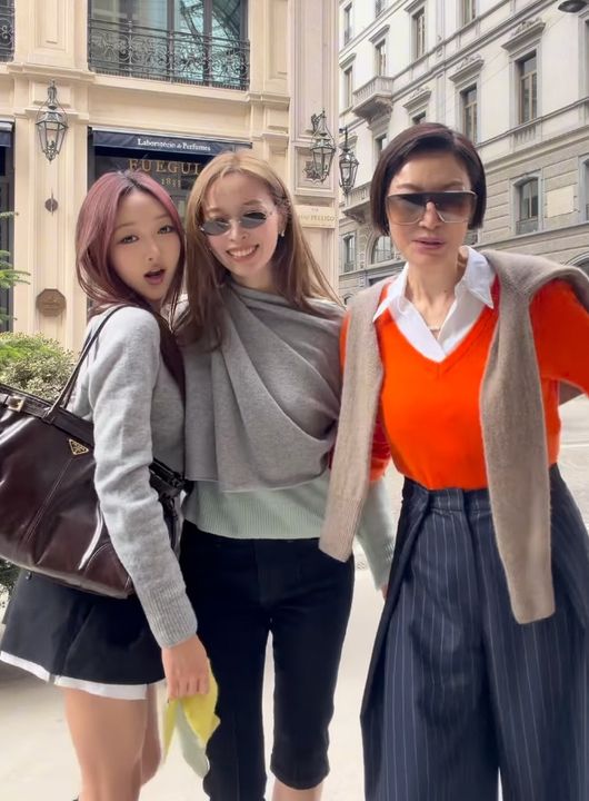 변정수, 밀라노 뒤집어 놓은 붕어빵 두 딸 "이쁜이들 합체!"..자식농사 훈훈