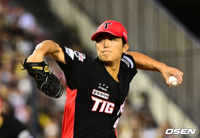 '볼넷볼넷볼넷볼넷' KIA 이의리, LG 상대로 '제구' 테스트...LG 선발은 임찬규 [오!쎈 오키나와] 작성자 정보  마시멜론작성 작성일
