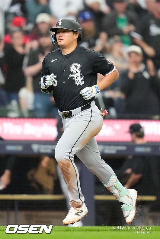 '홈런-홈런-홈런' 162홈런 페이스! 日 최초 넘어 ML 4번째 대기록인데..."난 아직 부족해" 반성이라니