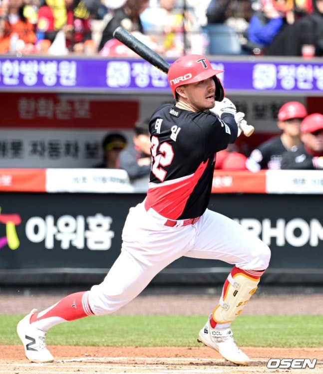 '0.129 타자의 환골탈태' 80억 유격수 대체자, 26년 전 '해태 타이거즈' 소환했다 [오!쎈 대전]