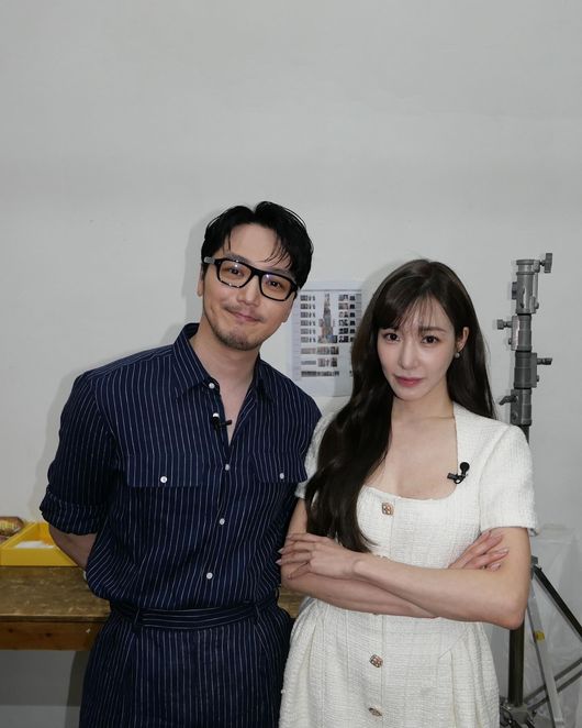<b>티파니</b>, <b>변요한</b>과 <b>결혼</b> 후 '신혼' 근황.."평생의 파트너와 안정적인 ...