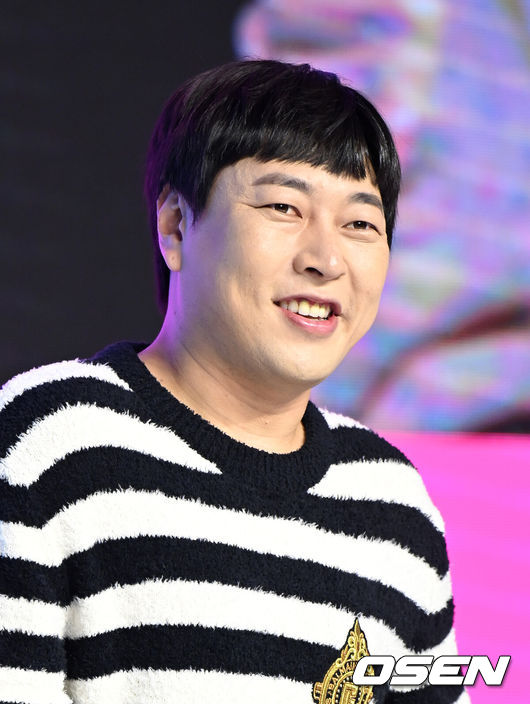 [단독] ‘<b>뇌출혈</b>’ <b>이진호</b>, 수술 없이 한달만 회복..“주변 알아보고 대...