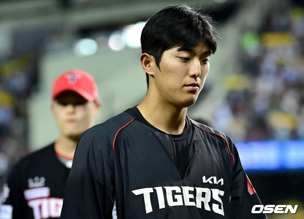 “팀에 마이너스다” 좌완 에이스였는데, 충격의 ERA 9.42→또또 2군행...日 투수와 1라운드 2년차가 선발 들어간다