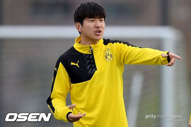 "1년 내내 똑같아...재미도 없고 경쟁도 없다" 박주호, 한국 유소년 <b>축구</b>...