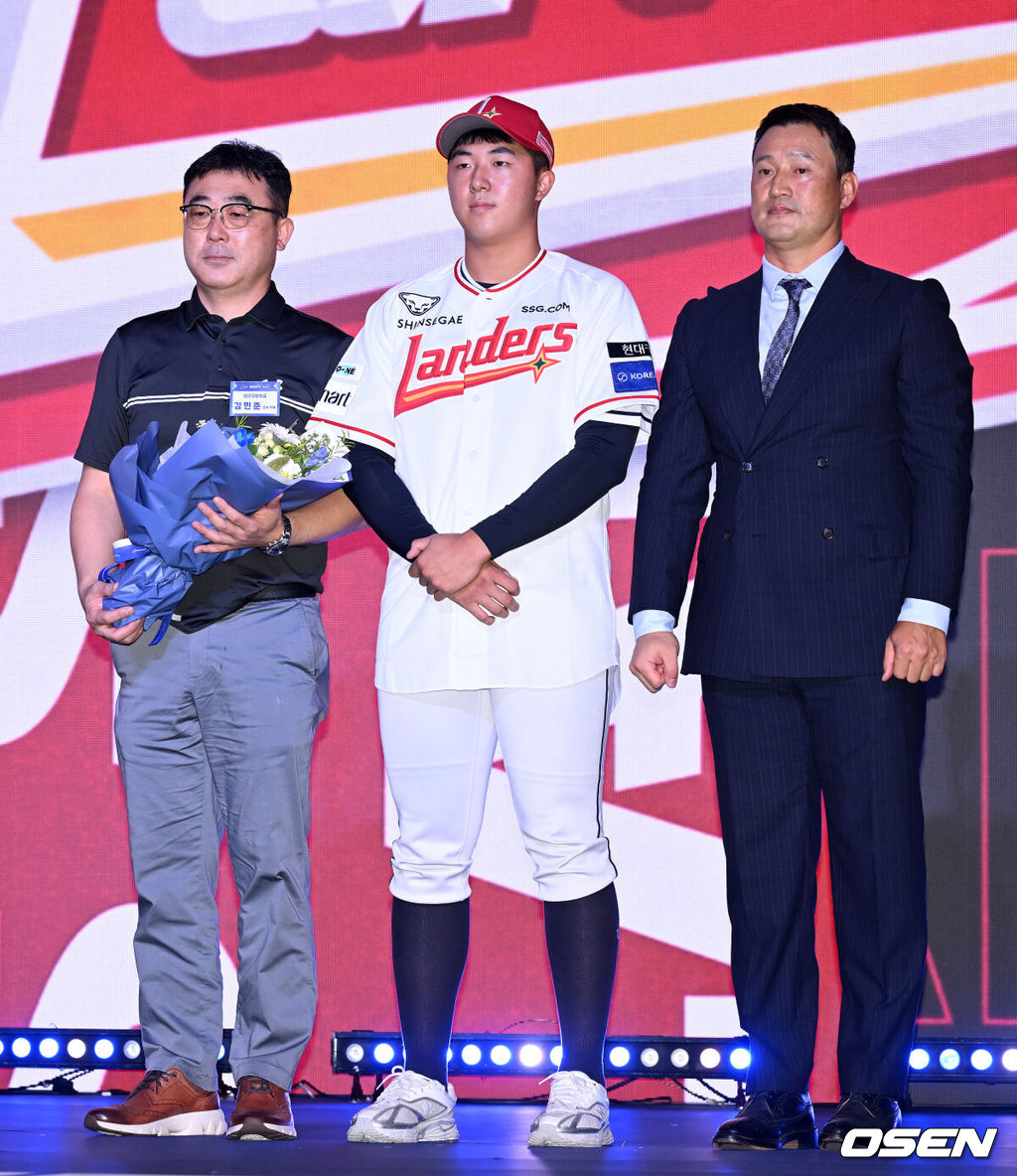 박준현→장찬희→‘이 선수’가 해냈다! 韓 고졸 루키 3호 선발승 탄생, “신인답지 않은 대담함+패기로 훌륭한 역할”