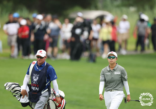 김효주 올해 KLPGA 투어 승률 100%…6년만에 ‘<b>롯데 오픈</b>’ <b>우승</b>