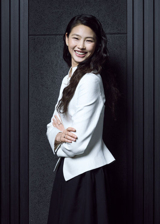 '<b>호프</b>' <b>정호연</b> "나홍진 감독, 인간이 할수 있는건 뭐든지 해..타협無" [인...