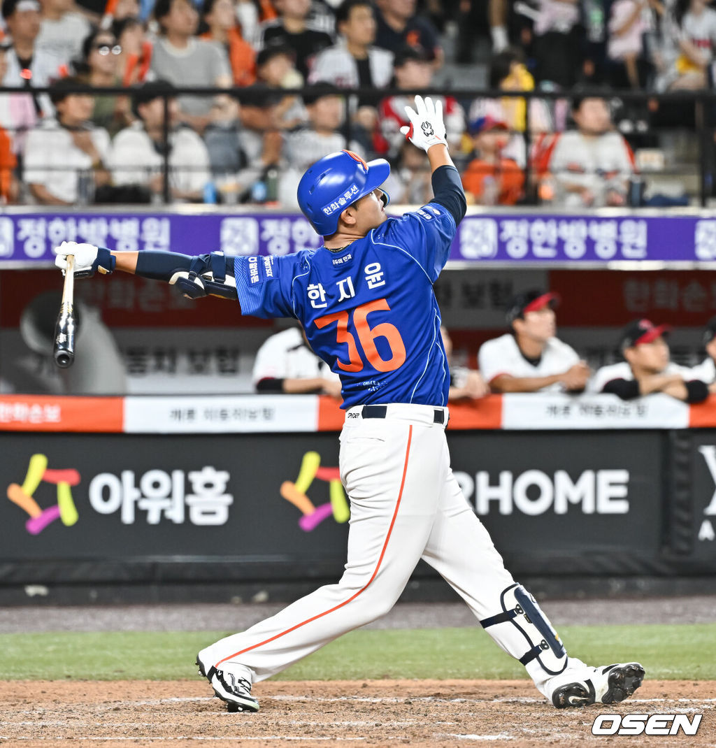 '홈런-홈런-홈런' 8회 <b>10득점</b> 대<b>폭발</b>하다...'한지윤 데뷔 첫 홈런' <b>한화</b>...