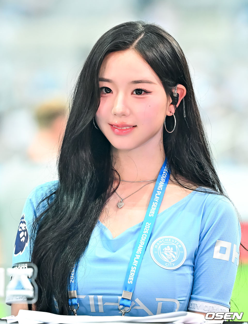 [사진]트리플에스 <b>김채연</b>,'<b>맨시티 여신</b>의 미소'