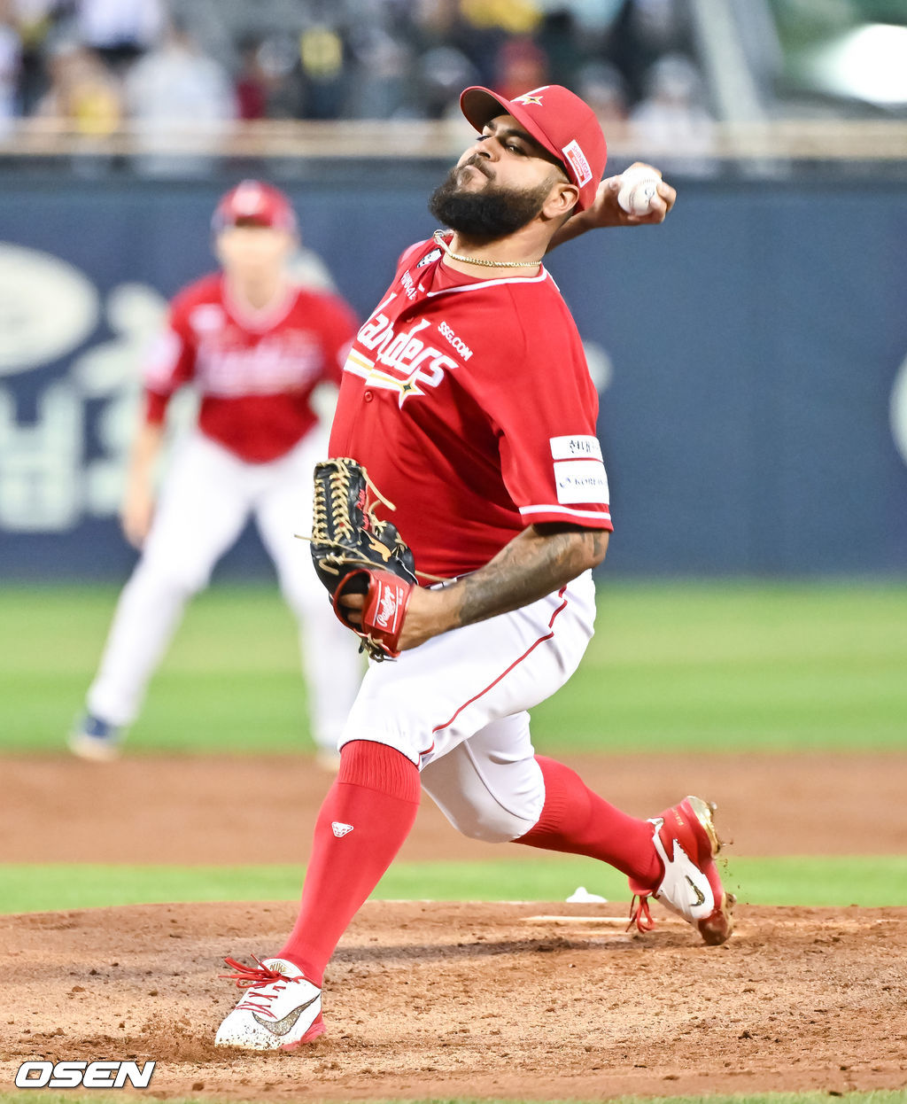 [사진]<b>SSG</b> 선발 <b>아빌라</b>, MLB 출신 카라스코와 맞대결