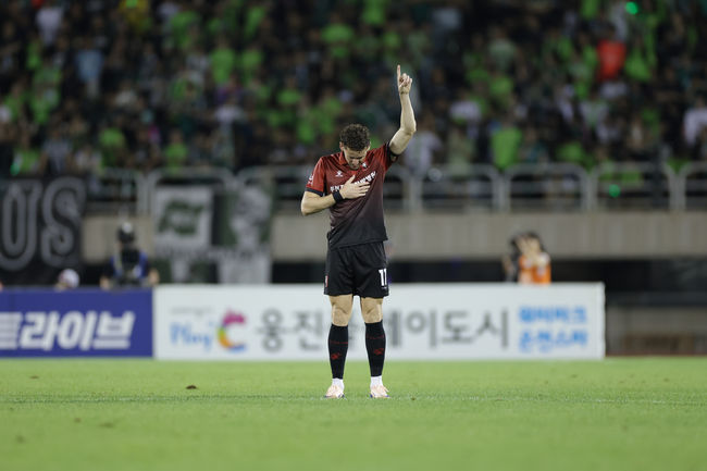 '1골 1도움' 전북 격파한 부천 <b>갈레고</b>, K리그1 23R <b>MVP</b>...K리그2는 '커리...