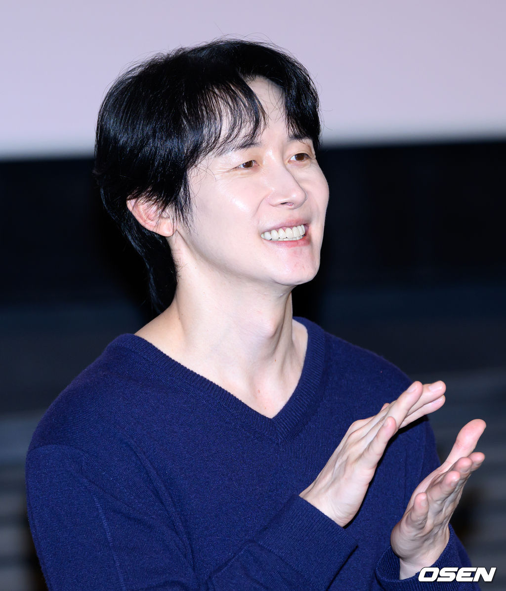 [사진]<b>김준한</b>,'달콤한 미소'