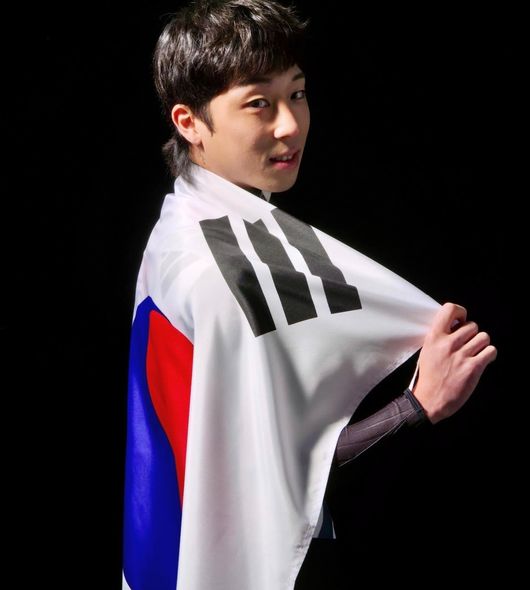 아시안게임 금메달리스트 <b>쇼트트랙 김건우</b>, 갑작스럽게 <b>별세</b>...향년 28세...