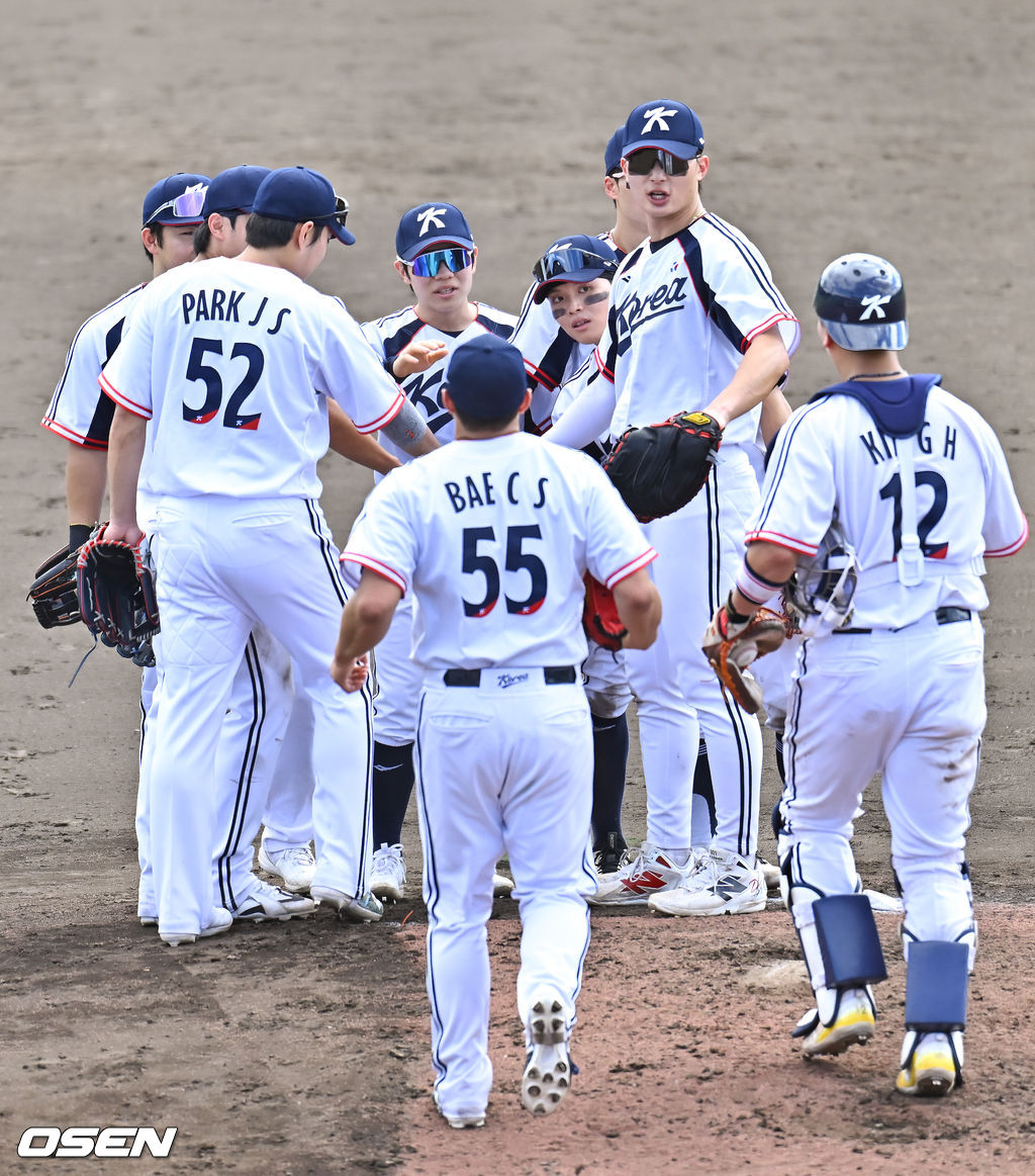 [사진]태국 18-1 완승 <b>한국 야구</b>, 5회 <b>콜드승</b>