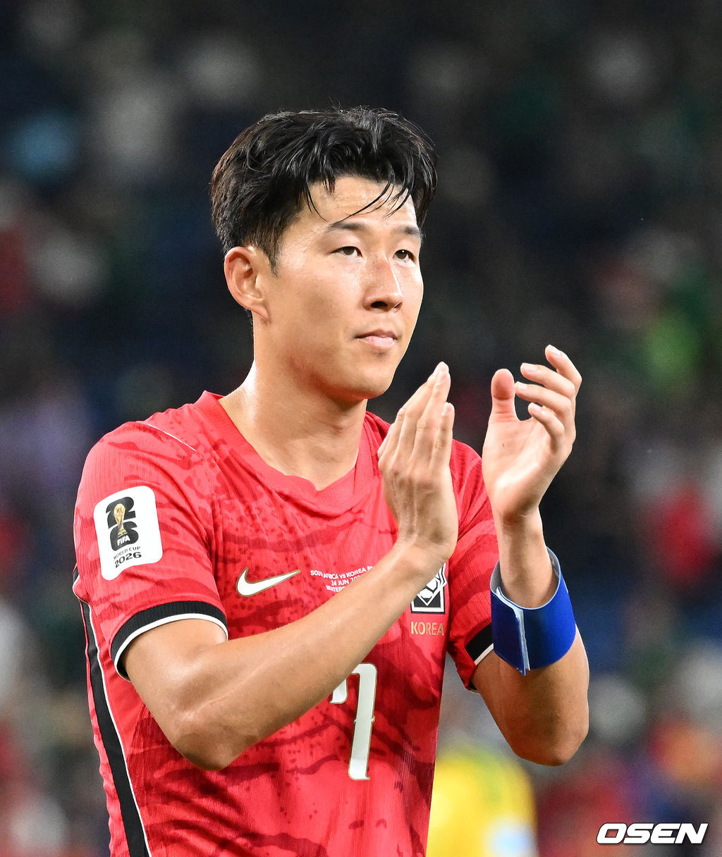 ‘남아공전 충격의 <b>선발</b>제외’ 캡틴 손흥민 다시 일어섰다…모레노 첫...