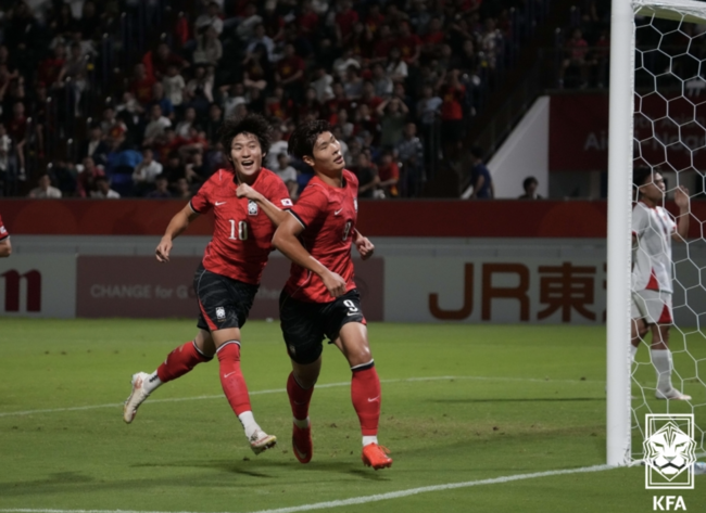'다행이다' 충격적인 <b>선제실점</b> 허용한 <b>이민성호</b>, 이영준 '헤더 쾅' 1-1 동...
