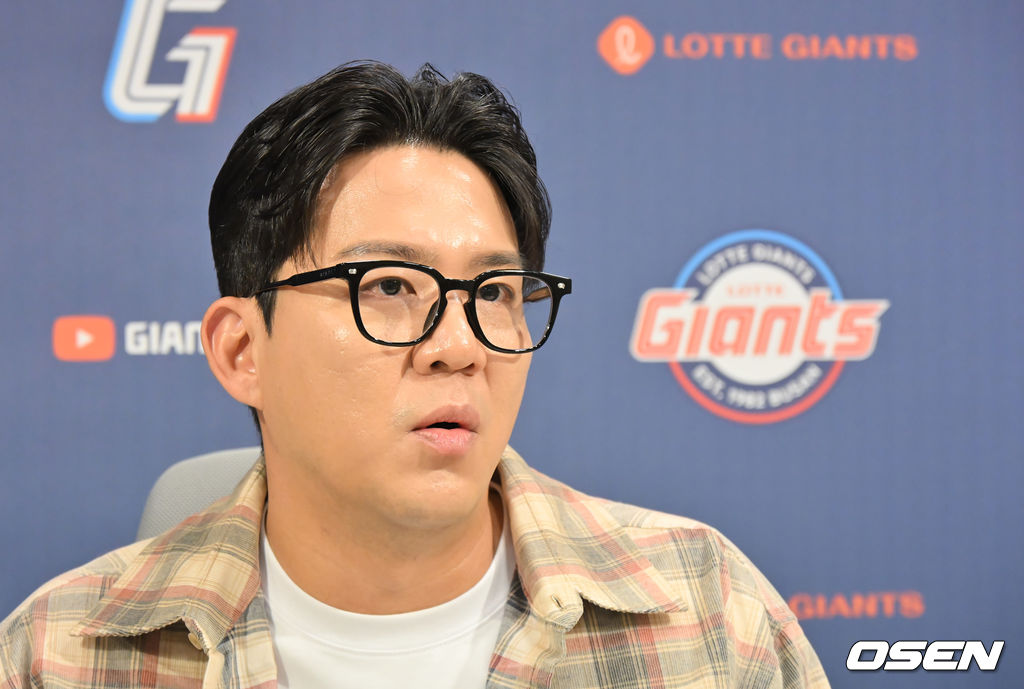 [사진] <b>김민성</b>, 아쉬운 은퇴