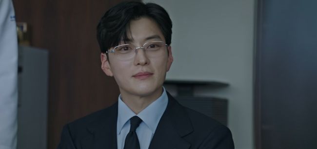 <b>장승조</b>, 환자 간에 이니셜 새긴 '미친 의사'였다…소름 엔딩에 18.5% 최고...