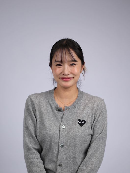 [단독] <b>헤이지니</b>, <b>노동 착취</b> 논란 정면 반박..남편도 입 열었다 “추가...