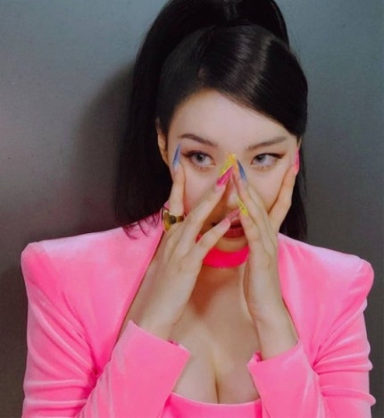 Sunmi on her Instagram post