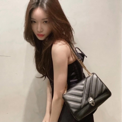 Chungha Instagram Post