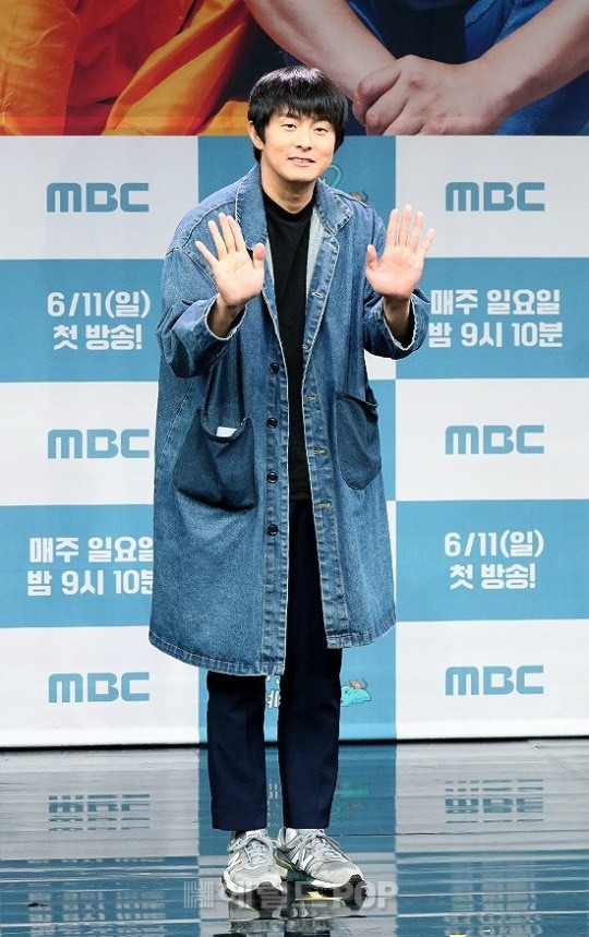 [팝업]<b>기안84</b>, 팬 서비스 <b>논란</b> 전말 밝힐까‥'<b>나혼산</b>' 마라톤 완주 현...