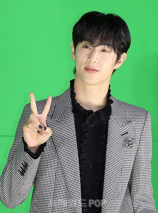 <b>갓세븐 마크</b>, <b>트랜스페어런트</b> 아츠와 매니지먼트 <b>계약</b> 체결..30일 컴백