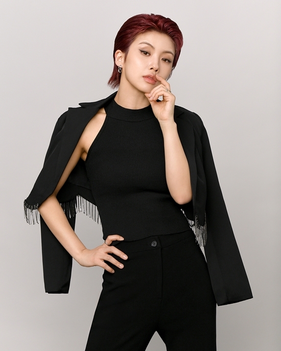<b>아이키</b>, ‘<b>프리다</b>’로 <b>뮤지컬</b> 첫 도전..레플레하役 캐스팅(공식)