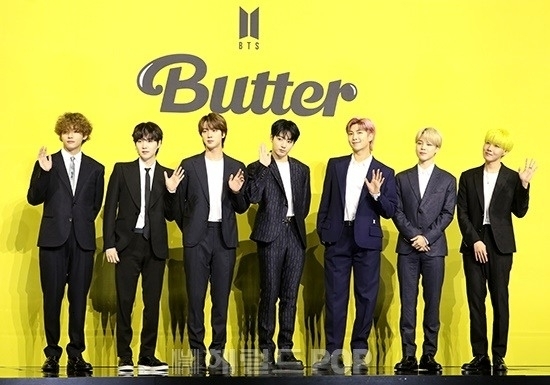[팝업]“방문·녹음 사실 없어” <b>방탄소년단</b>, <b>마이클잭슨 헌정</b>앨범 루...