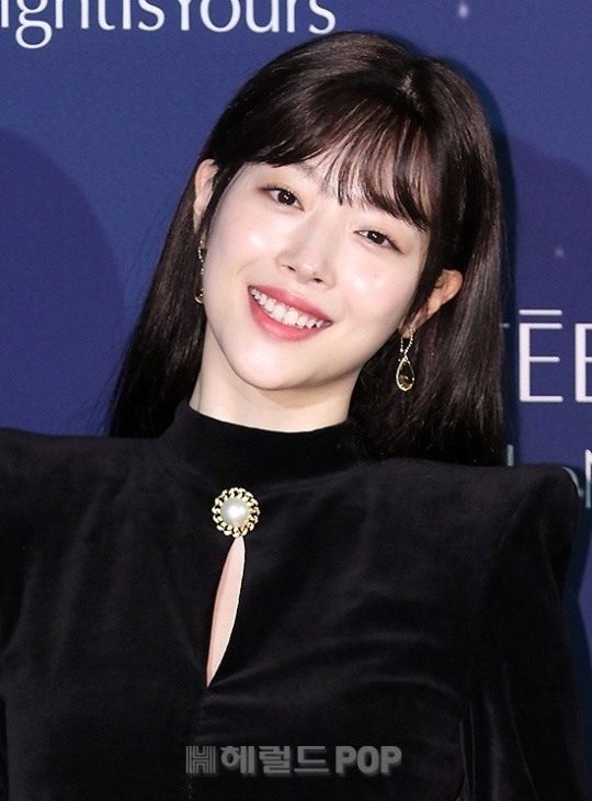 [팝업]故 <b>설리</b>, 악플로 못 보는 복숭아 미소‥오늘(14일) <b>6주기</b>