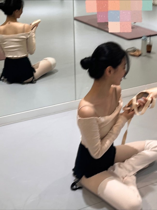 발레복도 너무 예쁘게 소화하는 우아한 수지님