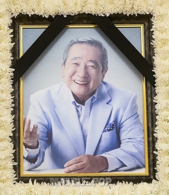 [팝업]故 <b>송재호</b>, 오늘(7일) 숙환 사망 5주기..여전히 그리운 ‘<b>국민</b>...