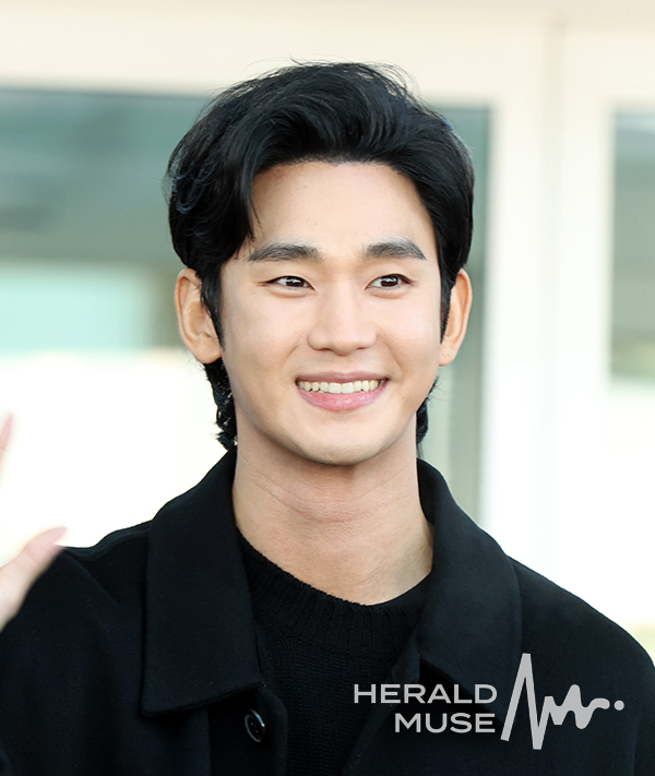 [뮤즈이슈]‘김수현 명예훼손’ 김세의, 결국 구속 상태로 재판