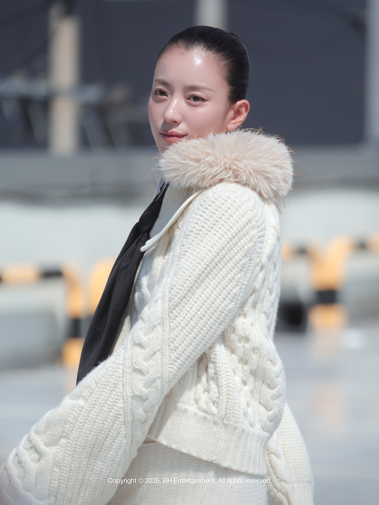 Han Hyo-joo Confirms Moving 2 and MBC Drama Your Ground After W Korea Shoot