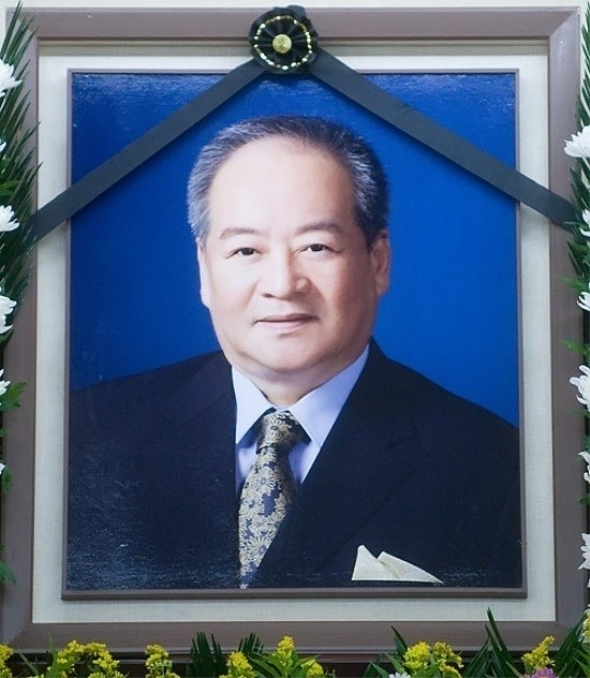 [뮤즈]故 <b>조경환</b>, 간암으로 떠난 <b>수사반장</b>‥오늘(13일) <b>14주기</b>