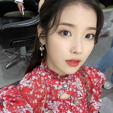 Photo of IU