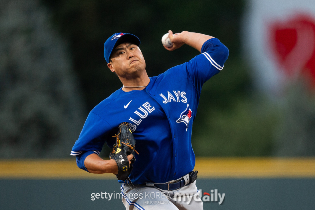 "<b>류현진</b>은 숨은 보석" MLB닷컴, 저평가된 FA 선발 <b>투수</b> 5인에 RYU 포함