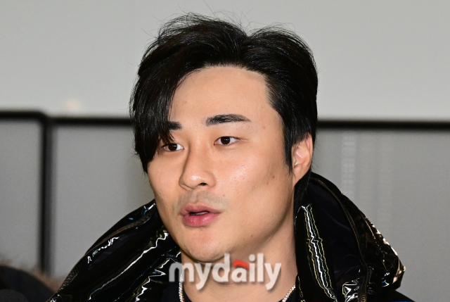 “샌프란시스코, 김하성 달라고 샌디에이고에 전화할 수도…” <b>이정후</b> 기다린...