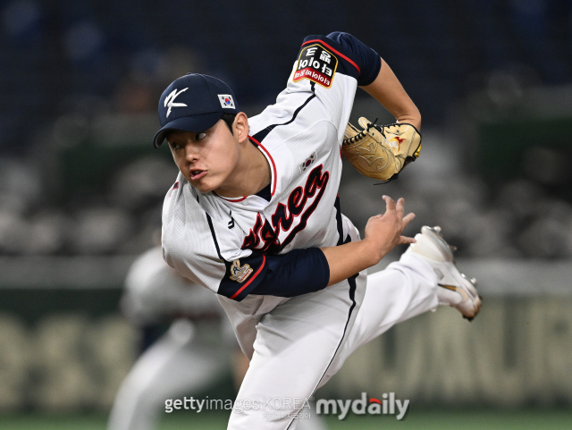 '신인왕' <b>문동주</b>·'MLB 도전' 김혜성·'루키' 황준서 등 35인…LAD·SD 상대 ...