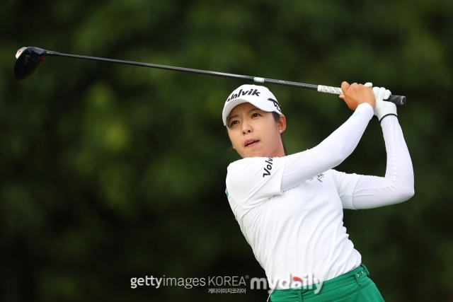 <b>이미향</b> HSBC 위민스 월드 <b>챔피언십</b> 공동 3위, <b>고진영</b> 3연패 좌절, 공동 8위에...