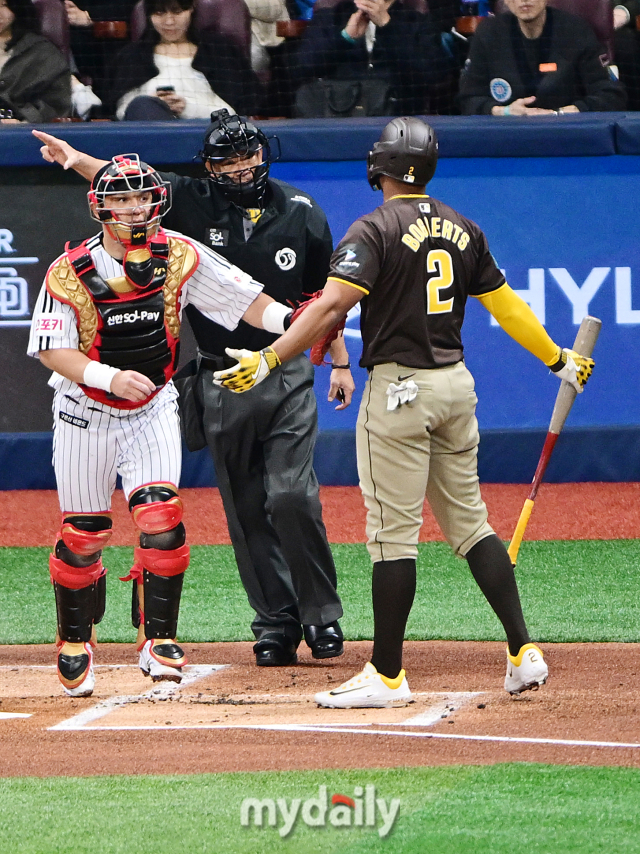 [MD포토] 보가츠 '한국 S존 <b>이상해</b>'