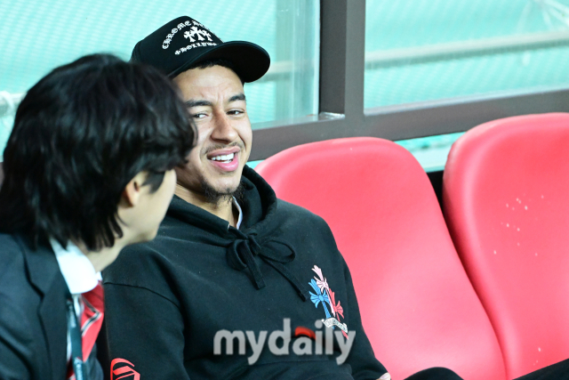 [MD포토] FC서울 <b>린가드</b> '무릎 부상으로 명단 제외'