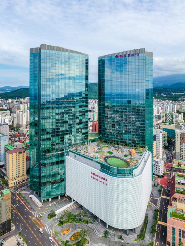 SK증권, “<b>롯데관광</b>개발, 모든 사업 고른 반등… 목표가 25000원”