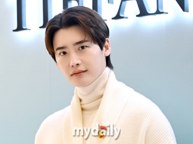 연말에 들리는 따뜻한 종석배우님의 기부소식
