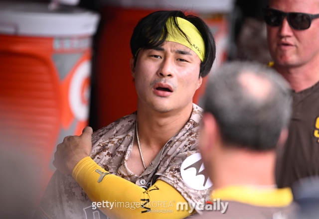 [벳조이]최상의 시나리오는 아니지만 최악은 피하나…김하성 개막전 준비되지 않을 것 그래도 5월 복귀 전망