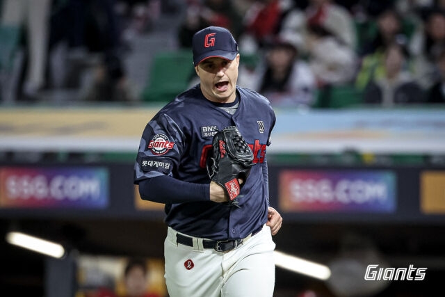 韓 데뷔전 7이닝 1실점 미쳤다! 13억에 데려온 롯데 신입생 외인, 롯데 팬들이 환호했다…김태형호 첫 승 보인다 [MD인천] 이미지 2